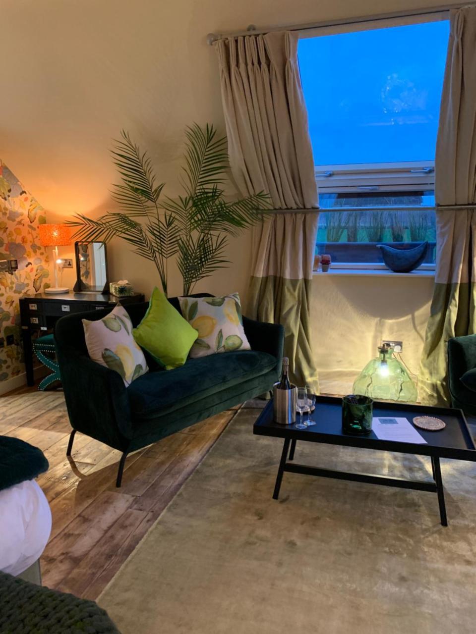 No33 Thornham Boutique Suites 外观 照片